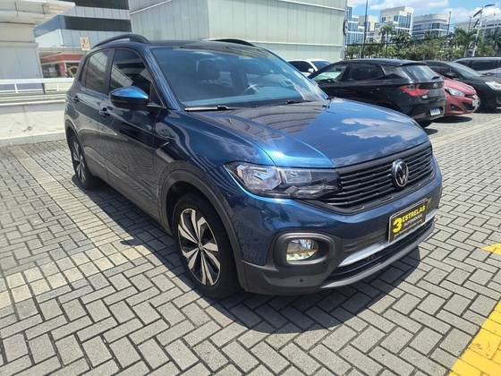 VOLKSWAGEN T-CROSS 1.0 200 TSI TOTAL FLEX AUTOMÁTICO VOLKSWAGEN T-CROSS 1.0 200 TSI TOTAL FLEX AUTOMÁTICO